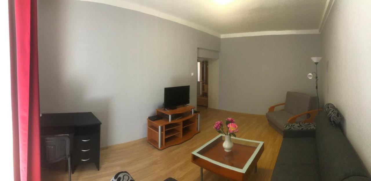 Apartman Bea, Snp 12 Velky Krtis Esterno foto