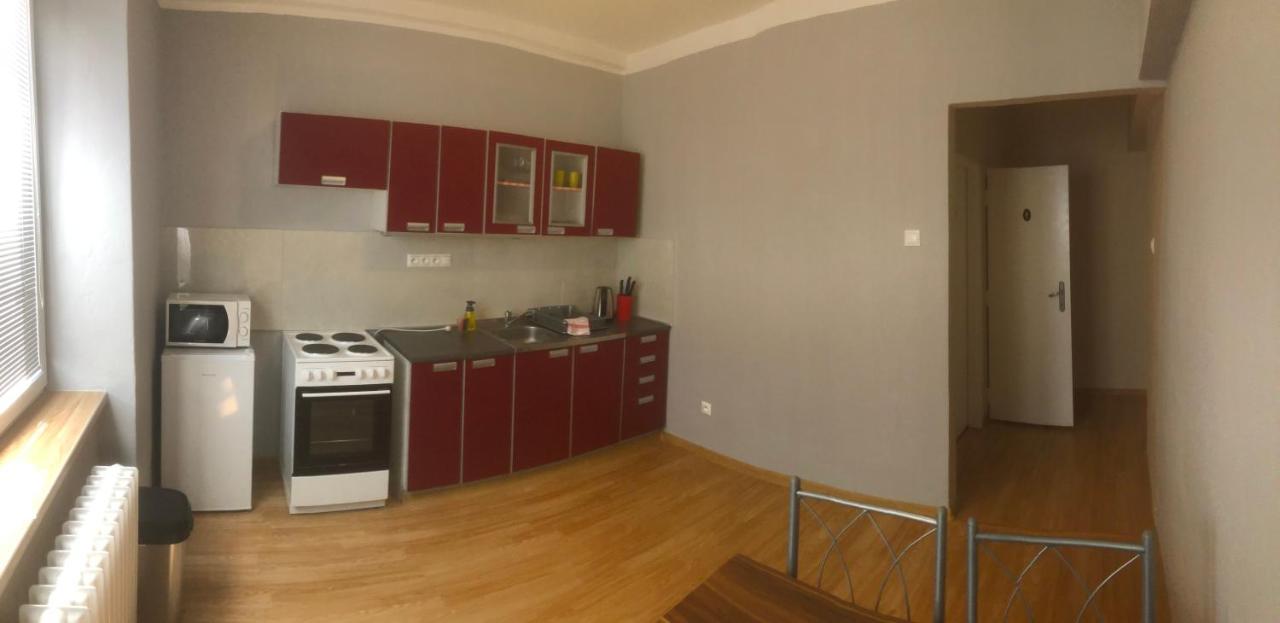 Apartman Bea, Snp 12 Velky Krtis Esterno foto