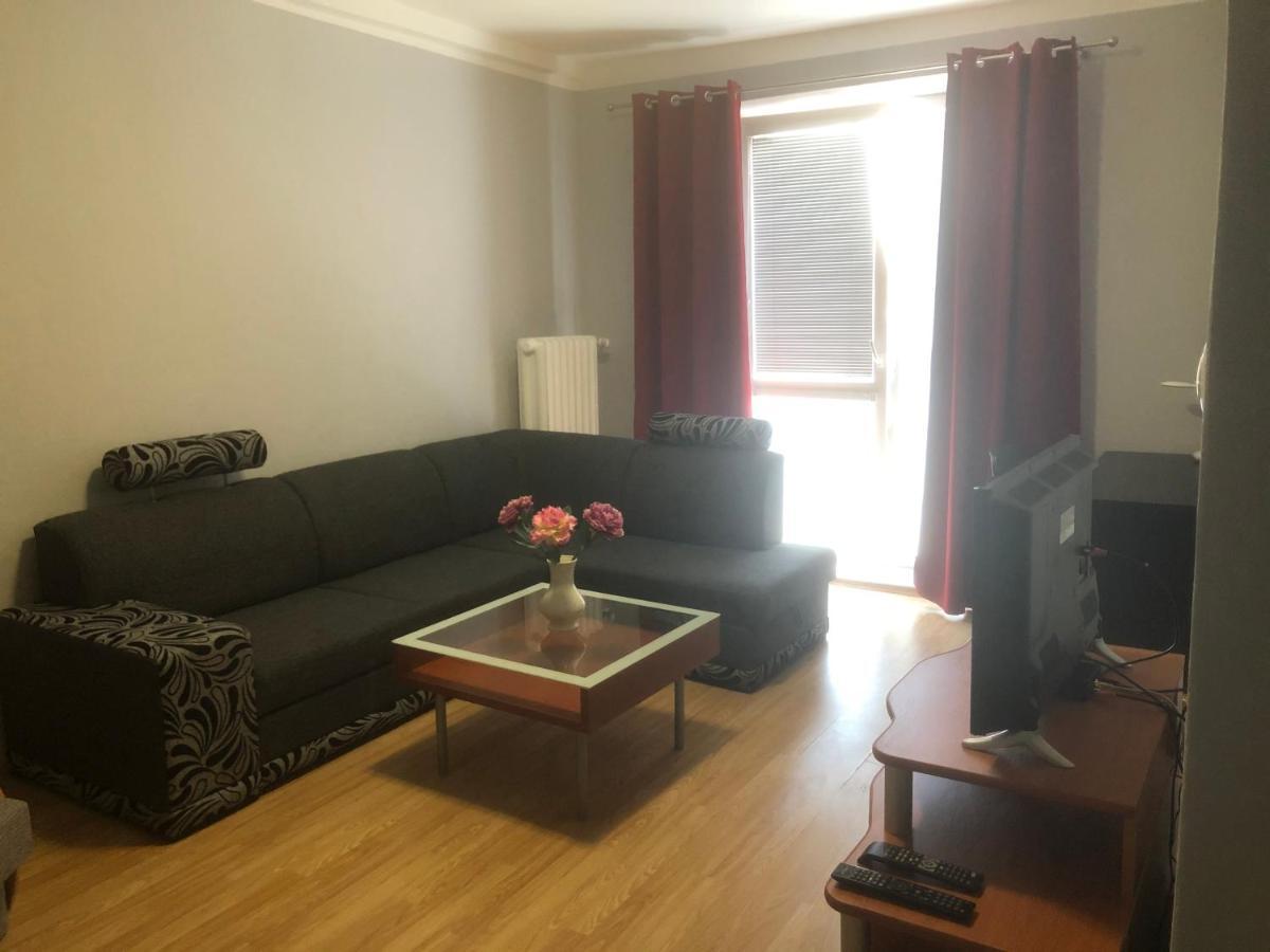 Appartamento Apartman Bea, Snp 12 Velky Krtis Esterno foto