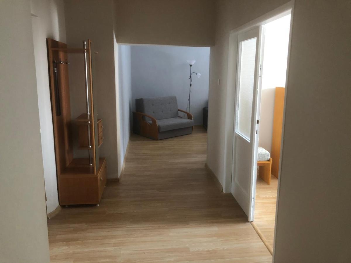 Apartman Bea, Snp 12 Velky Krtis Esterno foto
